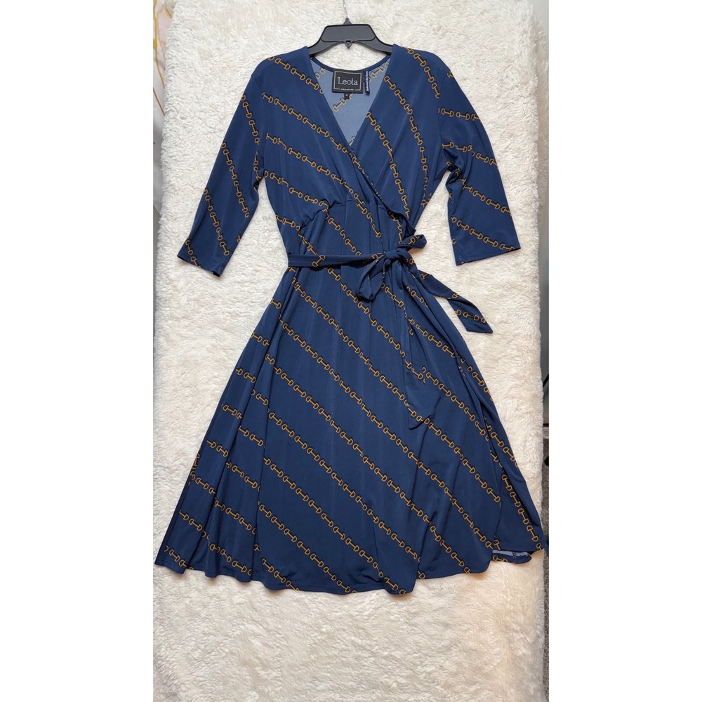 Leota Wrap Dress Womens Medium Navy Blue Horsebit‎ Chain Print Excellent
